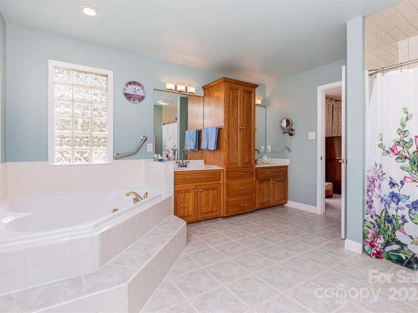 544 Hicks Creek Road, Troutman, NC 28166.  MLS# CAR4274979, YatesRealty ID 28566. 