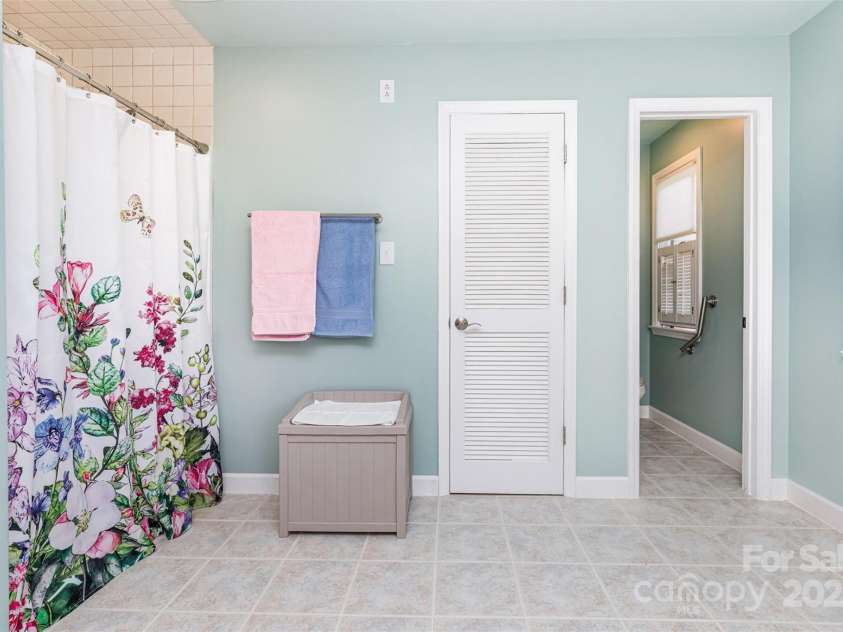544 Hicks Creek Road, Troutman, NC 28166.  MLS# CAR4274979, YatesRealty ID 28566. 