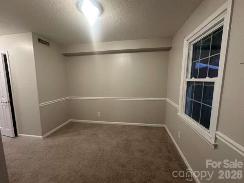 911 Nottingham Drive, Gastonia, NC 28054.  MLS# CAR4361548, YatesRealty ID 28567. 