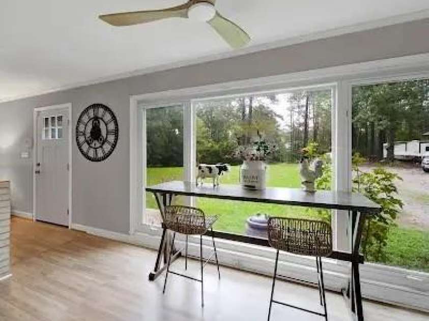 1239 Carlisle White Road, Chester, SC 29706.  MLS# CAR4384946, YatesRealty ID 28568. Breakfast Area