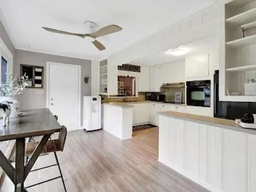 1239 Carlisle White Road, Chester, SC 29706.  MLS# CAR4384946, YatesRealty ID 28568. Kitchen