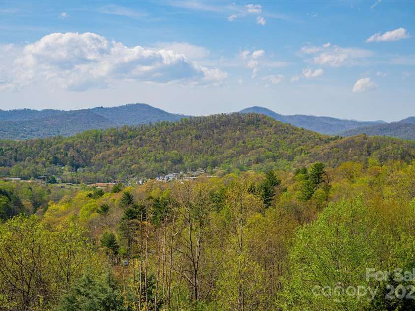 116 Dalya Road, Swannanoa, NC 28778.  MLS# CAR4245409, YatesRealty ID 28569. 