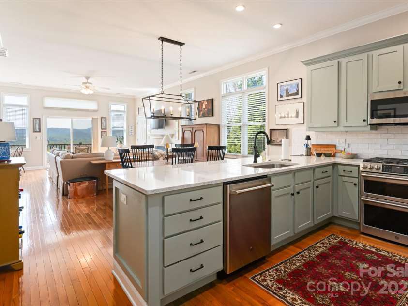 116 Dalya Road, Swannanoa, NC 28778.  MLS# CAR4245409, YatesRealty ID 28569. Cook and entertain on the main level and look at those mountains!!