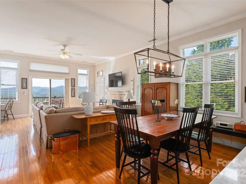 116 Dalya Road, Swannanoa, NC 28778.  MLS# CAR4245409, YatesRealty ID 28569. So much natural light!