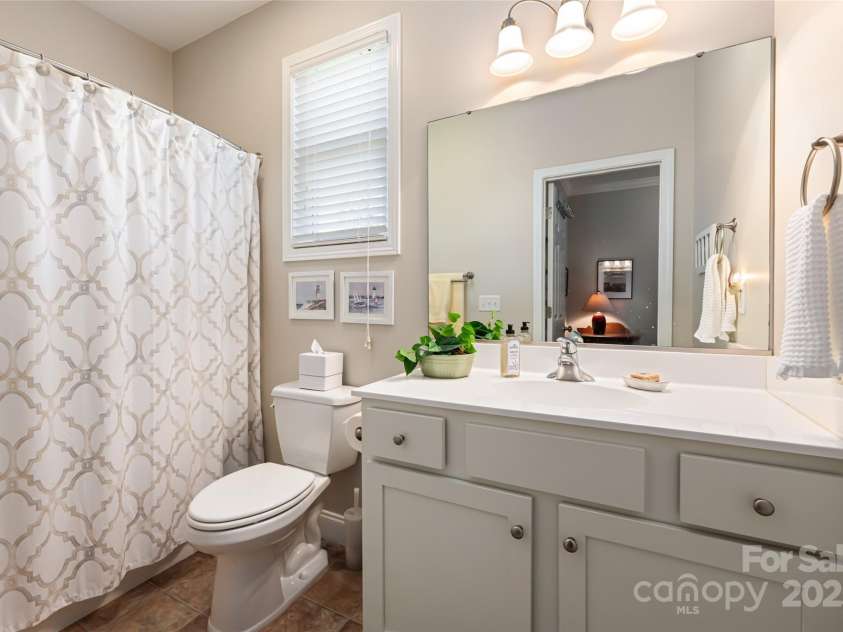 116 Dalya Road, Swannanoa, NC 28778.  MLS# CAR4245409, YatesRealty ID 28569. Upper level bath