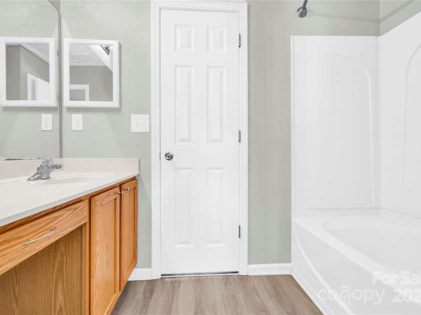 1920 Billingsville School Court, Charlotte, NC 28214.  MLS# CAR4201351, YatesRealty ID 2857. 