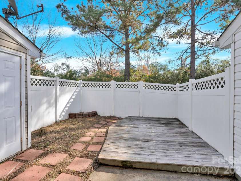 1920 Billingsville School Court, Charlotte, NC 28214.  MLS# CAR4201351, YatesRealty ID 2857. 