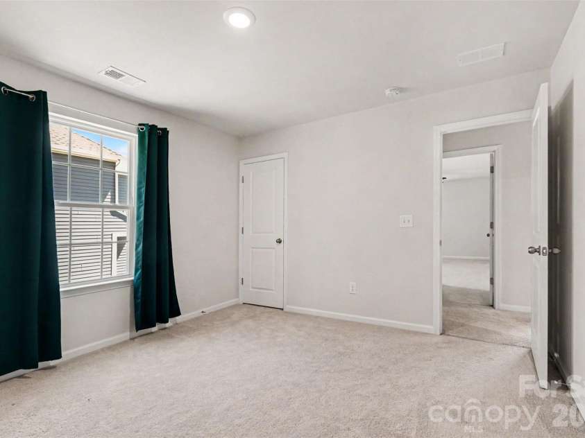 15513 Capps Road, Charlotte, NC 28278.  MLS# CAR4389930, YatesRealty ID 28571. 