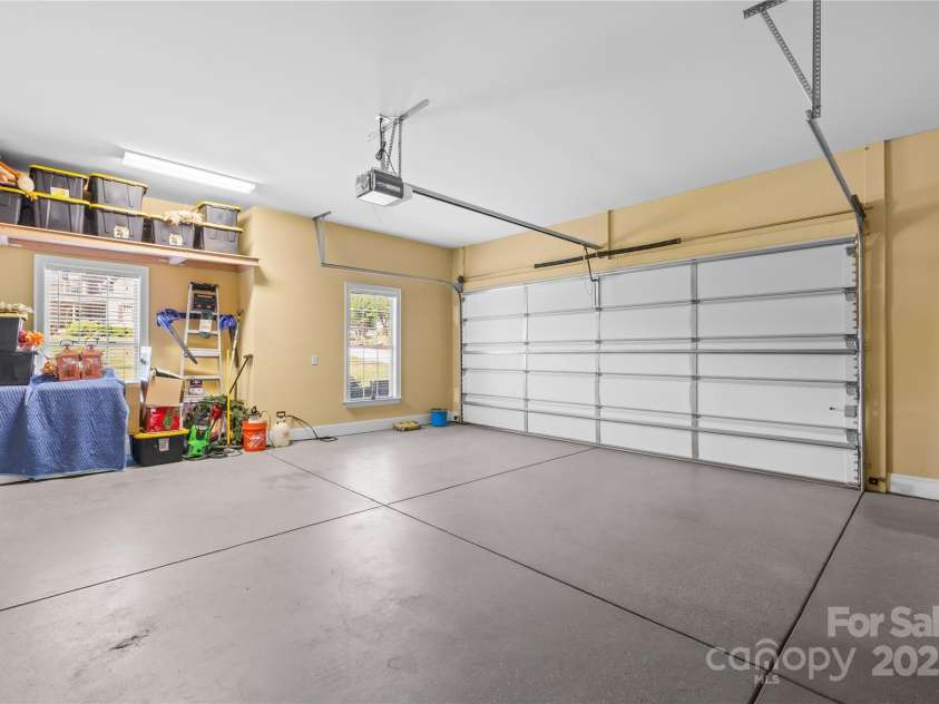 458 Inverness Place, Rock Hill, SC 29730.  MLS# CAR4255633, YatesRealty ID 28572. 2 car side load garage