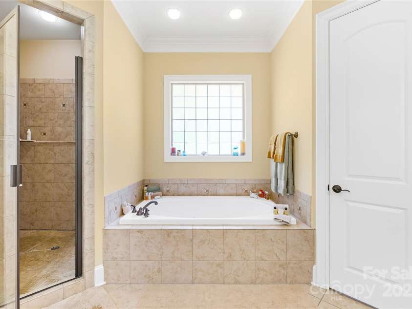 458 Inverness Place, Rock Hill, SC 29730.  MLS# CAR4255633, YatesRealty ID 28572. 