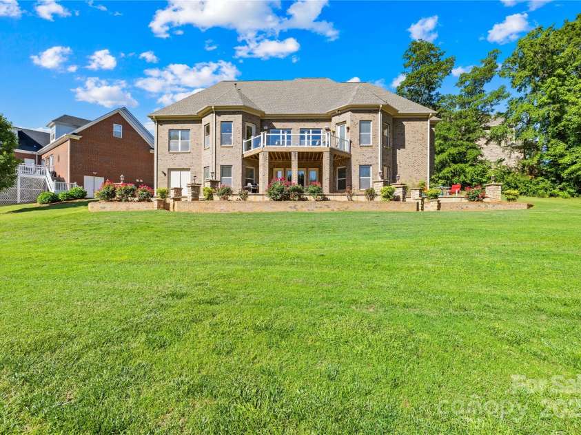 458 Inverness Place, Rock Hill, SC 29730.  MLS# CAR4255633, YatesRealty ID 28572. 