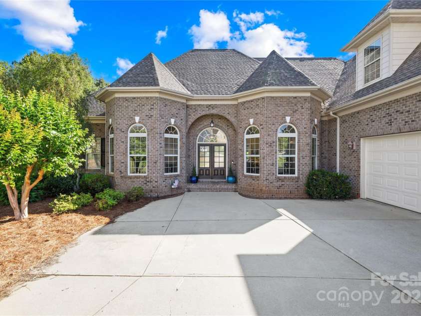 458 Inverness Place, Rock Hill, SC 29730.  MLS# CAR4255633, YatesRealty ID 28572. 
