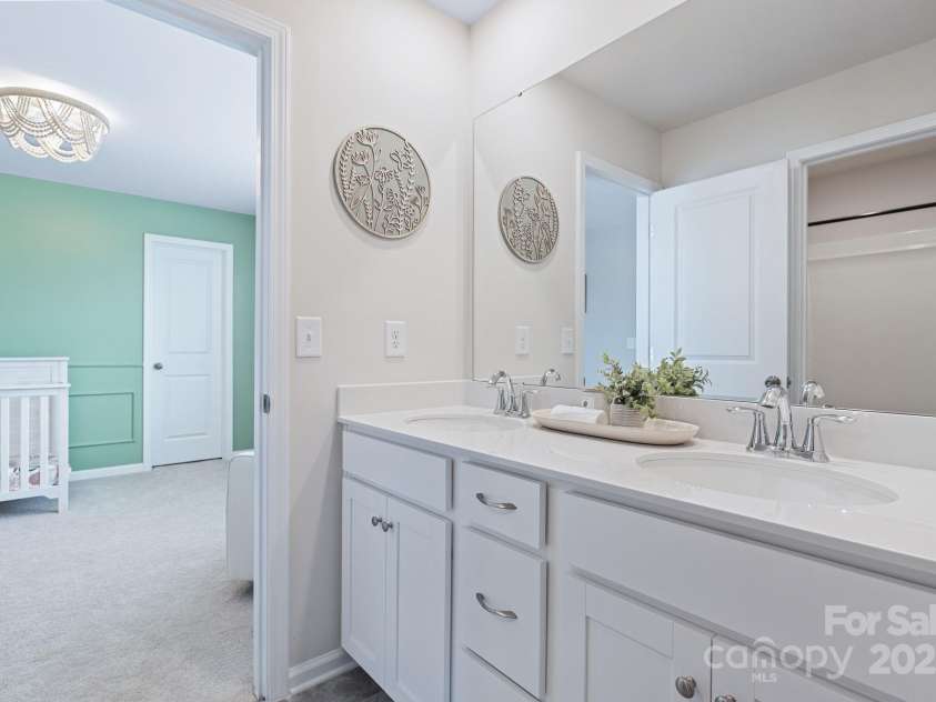 4272 Spadefoot Court, Lancaster, SC 29720.  MLS# CAR4281946, YatesRealty ID 28573. Jack and Jill bathroom