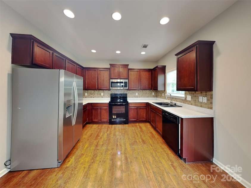 3711 Green Pasture Road, Charlotte, NC 28269.  MLS# CAR4258862, YatesRealty ID 28574. 