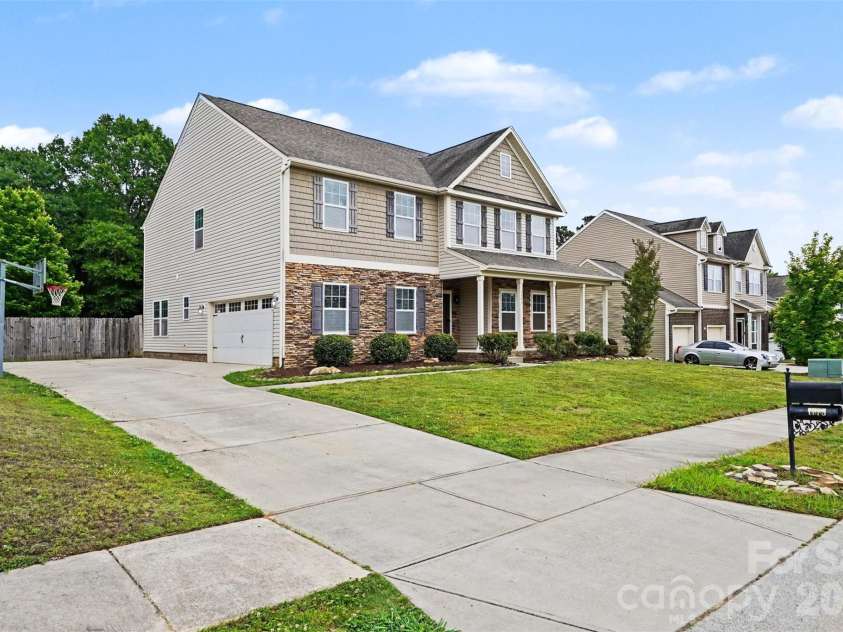 1773 Stuart Carter Avenue, Rock Hill, SC 29730.  MLS# CAR4377063, YatesRealty ID 28576. 1773 Stuart Carter Ave