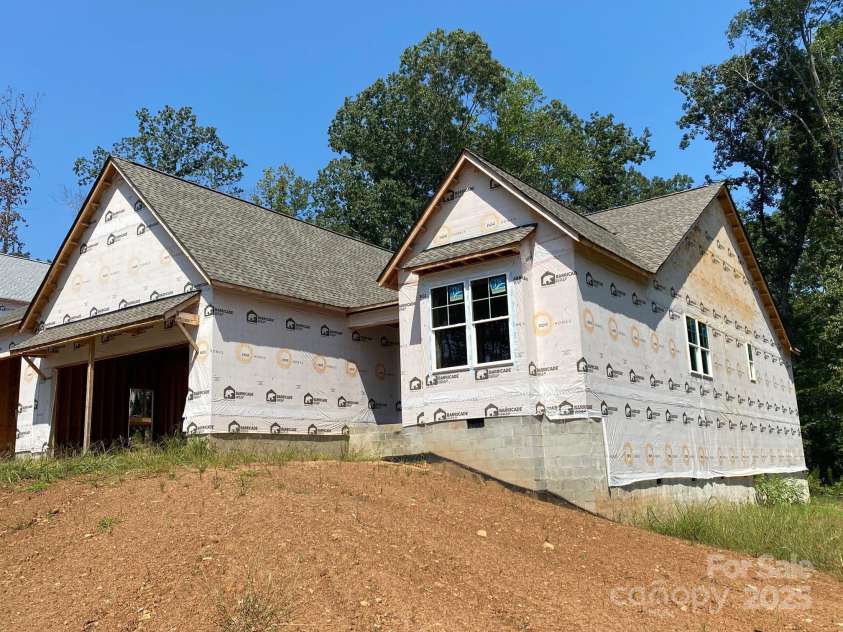 3165 Timber Run Lane, Maiden, NC 28650.  MLS# CAR4282244, YatesRealty ID 28577. 