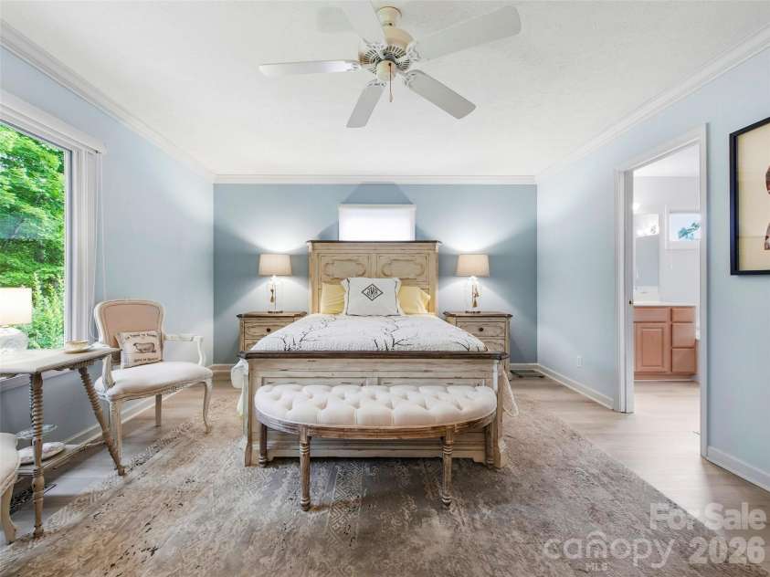 83 Laurel Ridge Place, Hendersonville, NC 28739.  MLS# CAR4389214, YatesRealty ID 28577. Primary Bedroom
