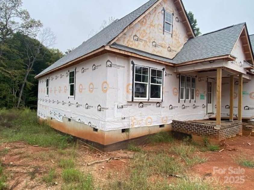 3201 Timber Run Lane, Maiden, NC 28650.  MLS# CAR4282501, YatesRealty ID 28578. 