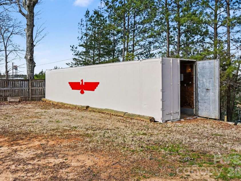 238 Lakeview Drive, Blacksburg, SC 29702.  MLS# CAR4338357, YatesRealty ID 2858. 