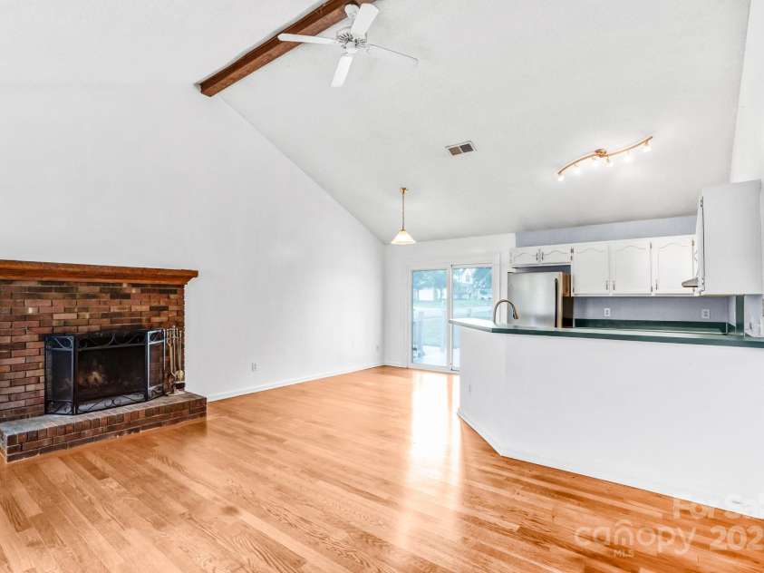 8901 English Saddle Lane, Charlotte, NC 28273.  MLS# CAR4261455, YatesRealty ID 28580. 
