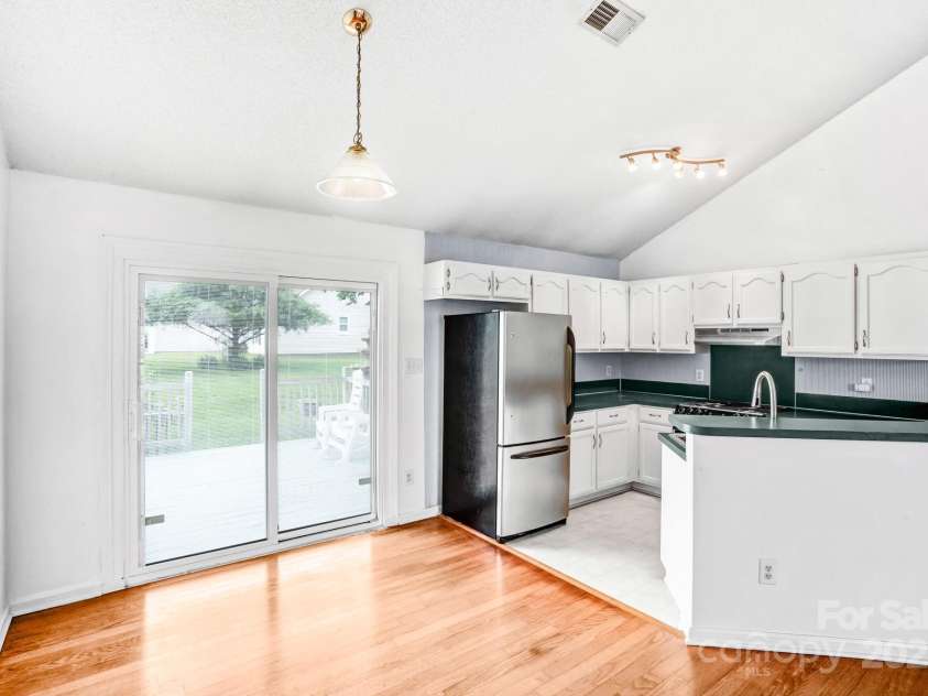8901 English Saddle Lane, Charlotte, NC 28273.  MLS# CAR4261455, YatesRealty ID 28580. 