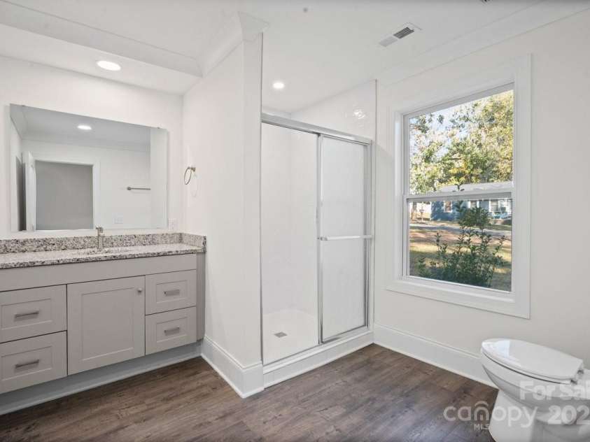 225 Lee Street, Mount Holly, NC 28120.  MLS# CAR4313791, YatesRealty ID 28581. 