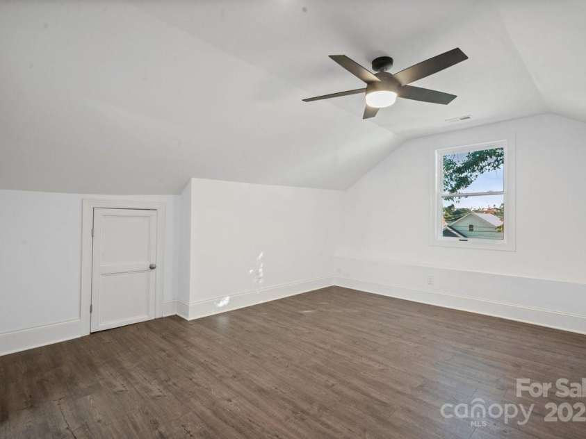 225 Lee Street, Mount Holly, NC 28120.  MLS# CAR4313791, YatesRealty ID 28581. 