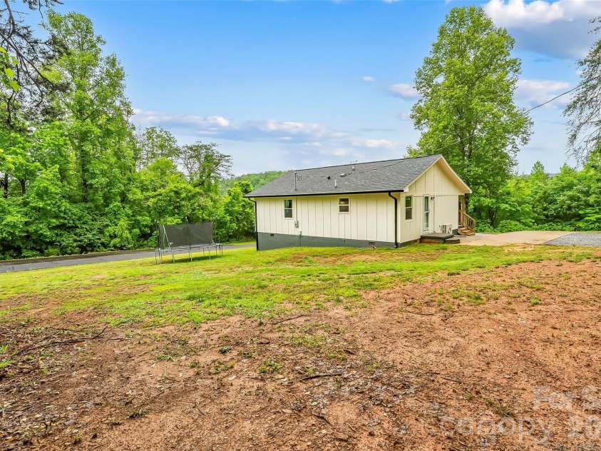 825 Creek Road, Nebo, NC 28761.  MLS# CAR4386618, YatesRealty ID 28582. 