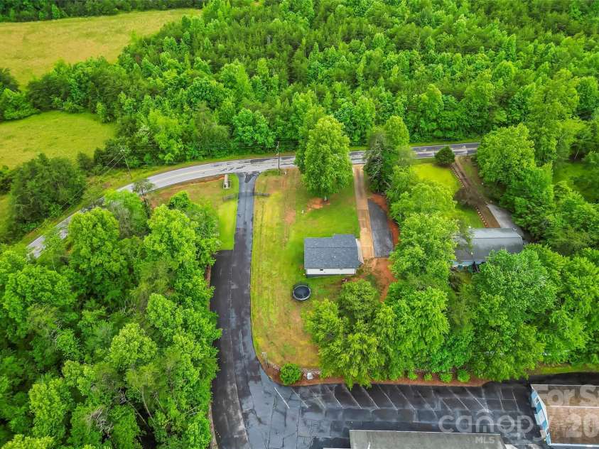 825 Creek Road, Nebo, NC 28761.  MLS# CAR4386618, YatesRealty ID 28582. 