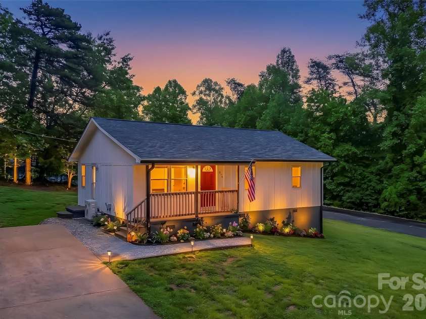 825 Creek Road, Nebo, NC 28761.  MLS# CAR4386618, YatesRealty ID 28582. 