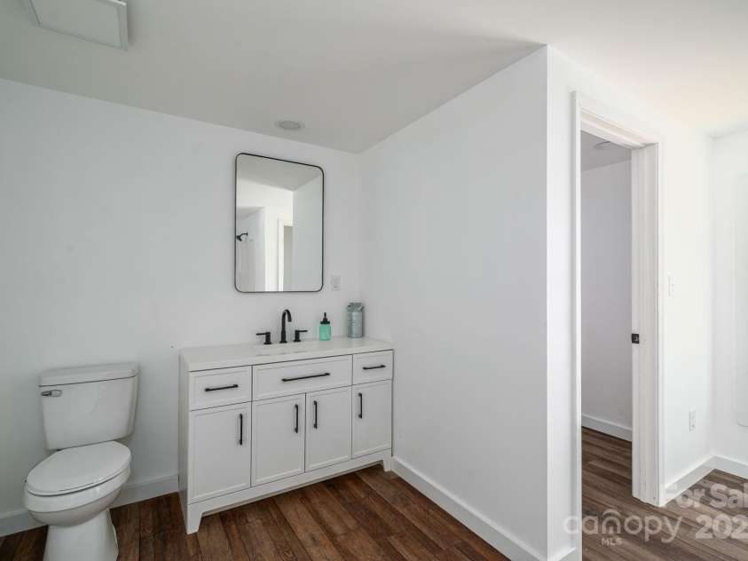 2824 Nickey Sharts Road, Shelby, NC 28150.  MLS# CAR4281966, YatesRealty ID 28583. Master Bath