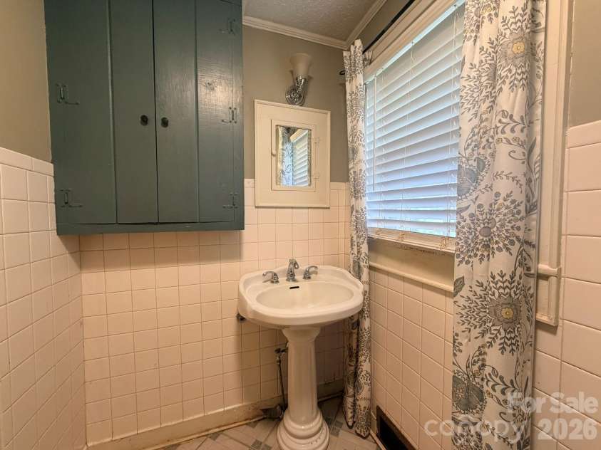 2940 Shue Road, Salisbury, NC 28147.  MLS# CAR4389370, YatesRealty ID 28583. 