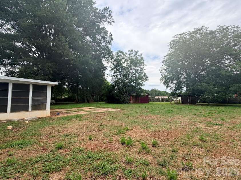 2940 Shue Road, Salisbury, NC 28147.  MLS# CAR4389370, YatesRealty ID 28583. 