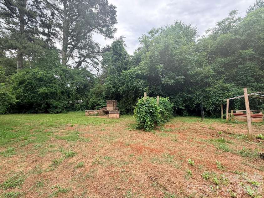 2940 Shue Road, Salisbury, NC 28147.  MLS# CAR4389370, YatesRealty ID 28583. 