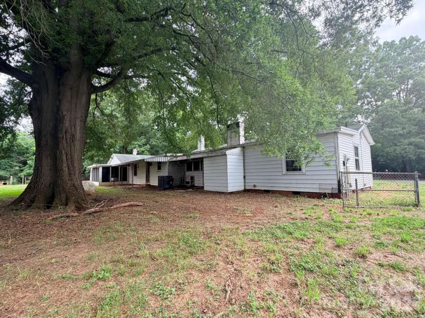 2940 Shue Road, Salisbury, NC 28147.  MLS# CAR4389370, YatesRealty ID 28583. 