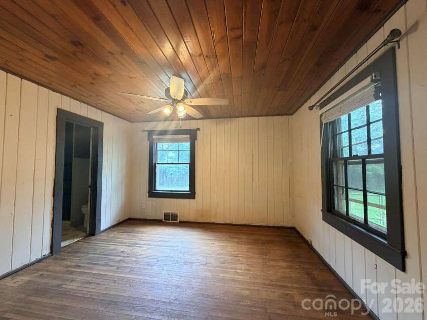 2940 Shue Road, Salisbury, NC 28147.  MLS# CAR4389370, YatesRealty ID 28583. Master bedroom