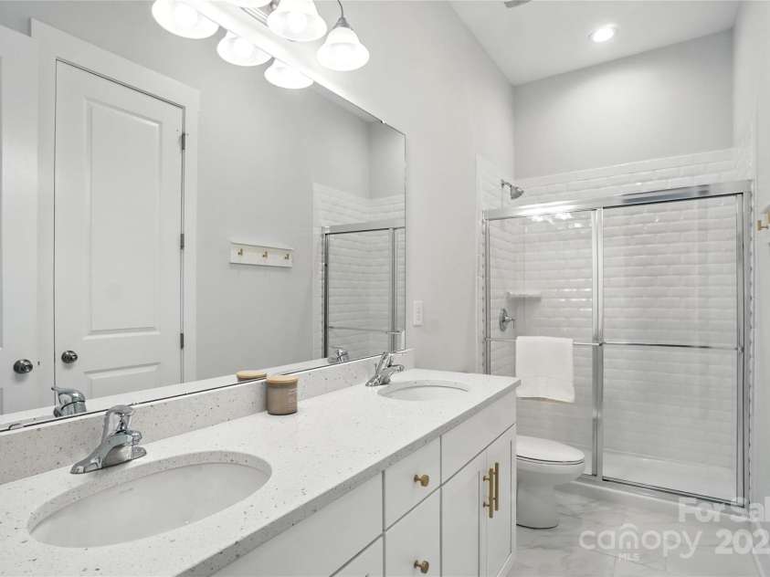 1085 Harbor Bay Drive, Fort Mill, SC 29707.  MLS# CAR4280759, YatesRealty ID 28585. 
