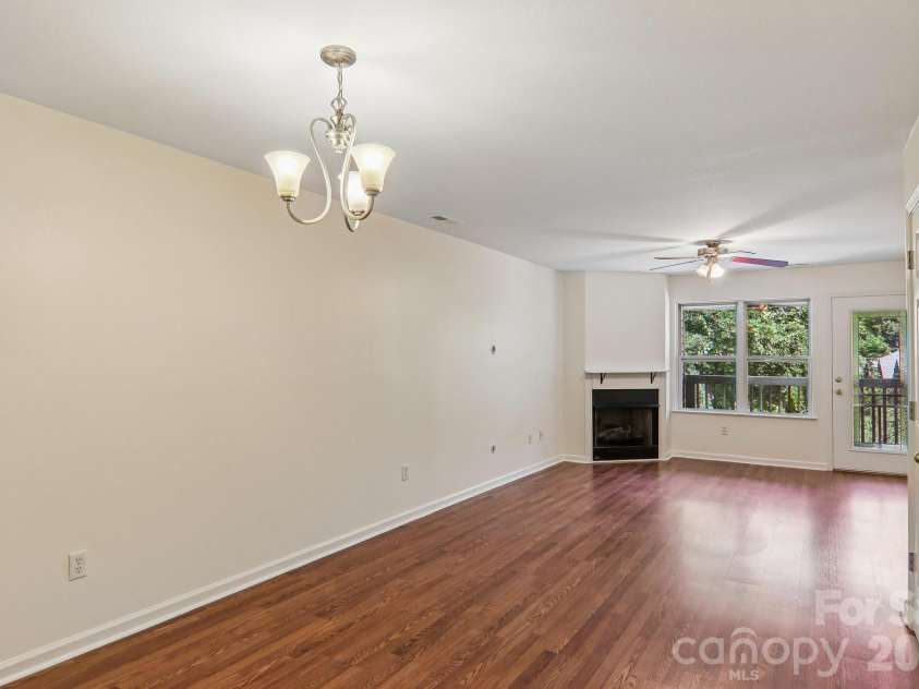 515 Carrington Place, Arden, NC 28704.  MLS# CAR4383772, YatesRealty ID 28586. 