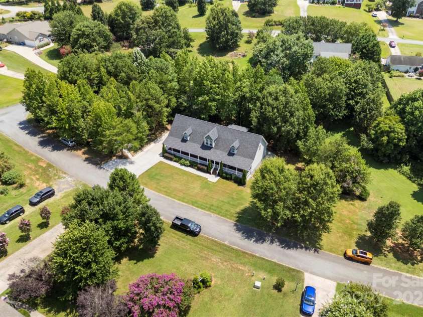 10715 Paxtons Place, Davidson, NC 28036.  MLS# CAR4283419, YatesRealty ID 28588. Drone View of Home