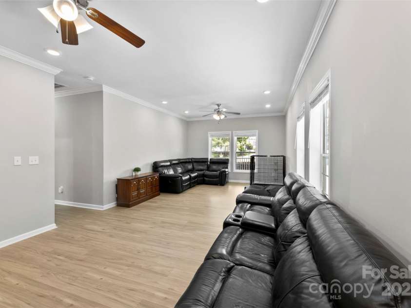 10715 Paxtons Place, Davidson, NC 28036.  MLS# CAR4283419, YatesRealty ID 28588. Living Room II