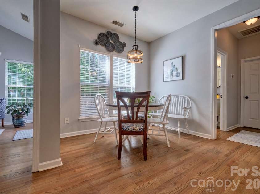 216 Choate Avenue, Fort Mill, SC 29708.  MLS# CAR4380669, YatesRealty ID 28588. Breakfast area