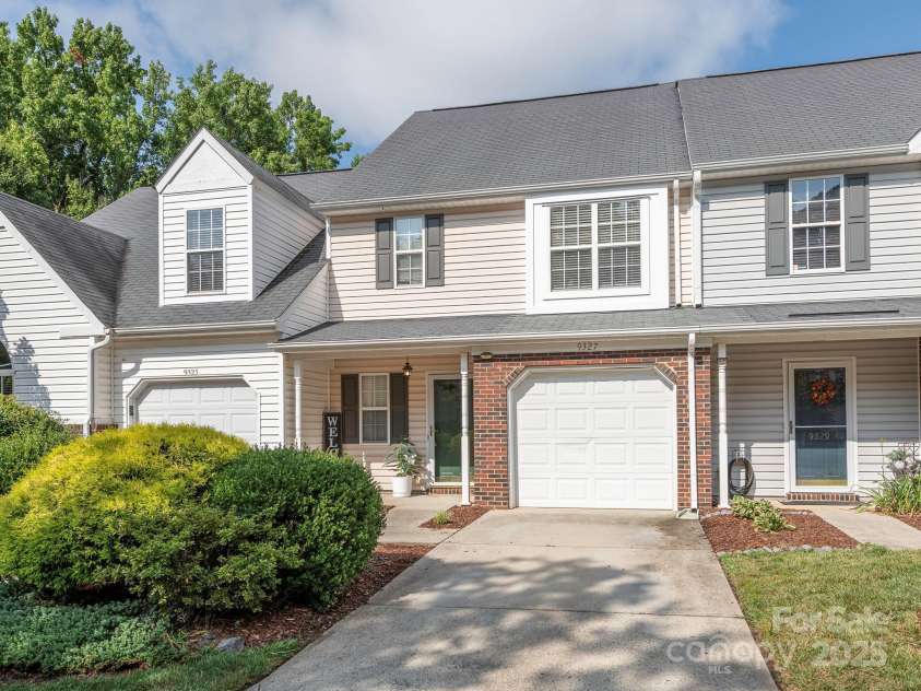 9327 Timothy Court, Charlotte, NC 28277.  MLS# CAR4281866, YatesRealty ID 28589. 