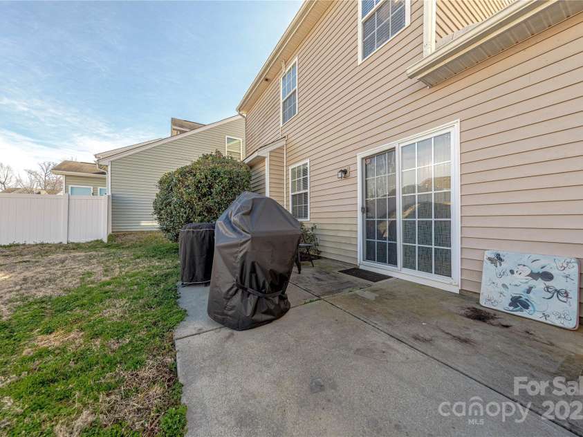 9566 Turning Wheel Drive, Charlotte, NC 28214.  MLS# CAR4226513, YatesRealty ID 2859. 