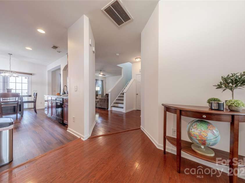 9566 Turning Wheel Drive, Charlotte, NC 28214.  MLS# CAR4226513, YatesRealty ID 2859. Open concept floorplan