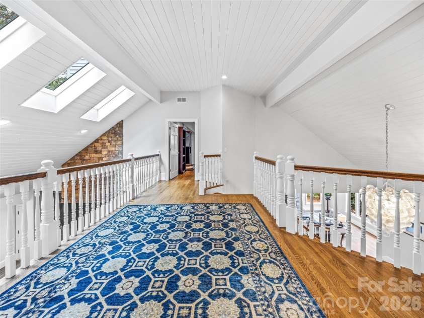 4 Cedar Hill Drive, Asheville, NC 28803.  MLS# CAR4390300, YatesRealty ID 28593. 