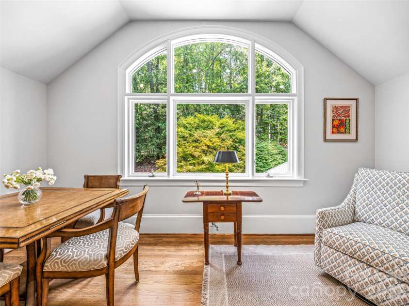 4 Cedar Hill Drive, Asheville, NC 28803.  MLS# CAR4390300, YatesRealty ID 28593. 