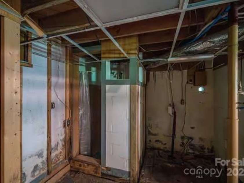 5955 Reepsville Road, Vale, NC 28168.  MLS# CAR4268864, YatesRealty ID 28593. 