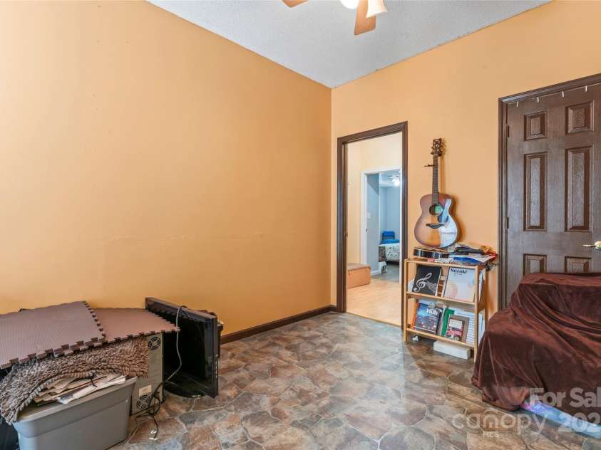 11913 Little Stoney Court, Charlotte, NC 28269.  MLS# CAR4249051, YatesRealty ID 28594. Bedroom