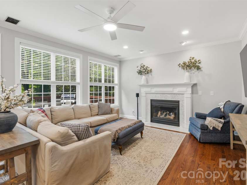8023 Pendley Lane, Huntersville, NC 28078.  MLS# CAR4385393, YatesRealty ID 28595. 
