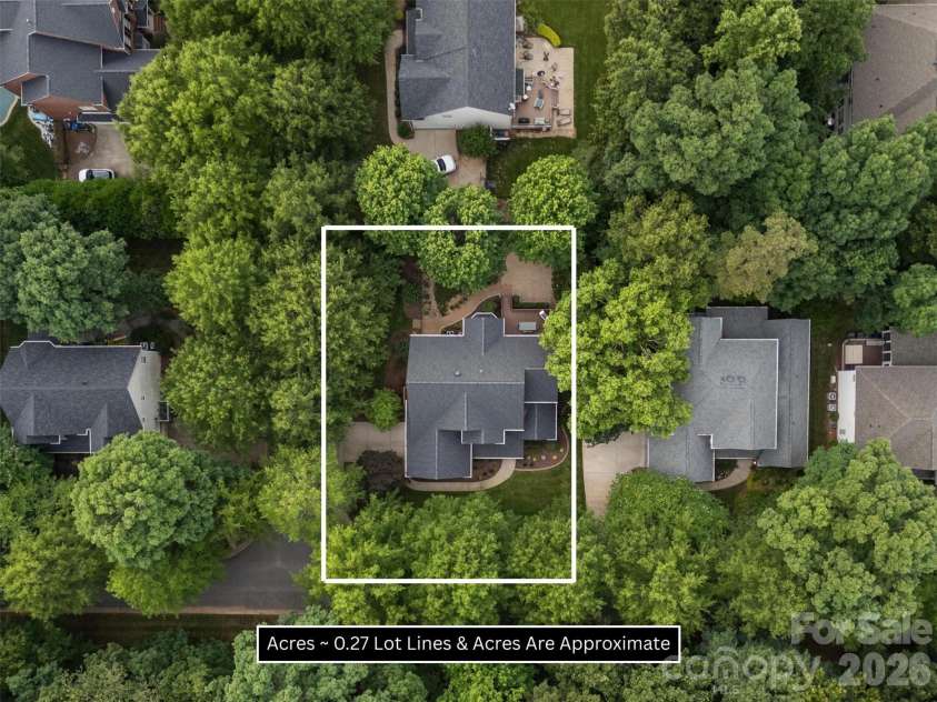 8023 Pendley Lane, Huntersville, NC 28078.  MLS# CAR4385393, YatesRealty ID 28595. 